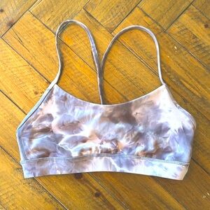 Lululemon Sports Bra, Size 6